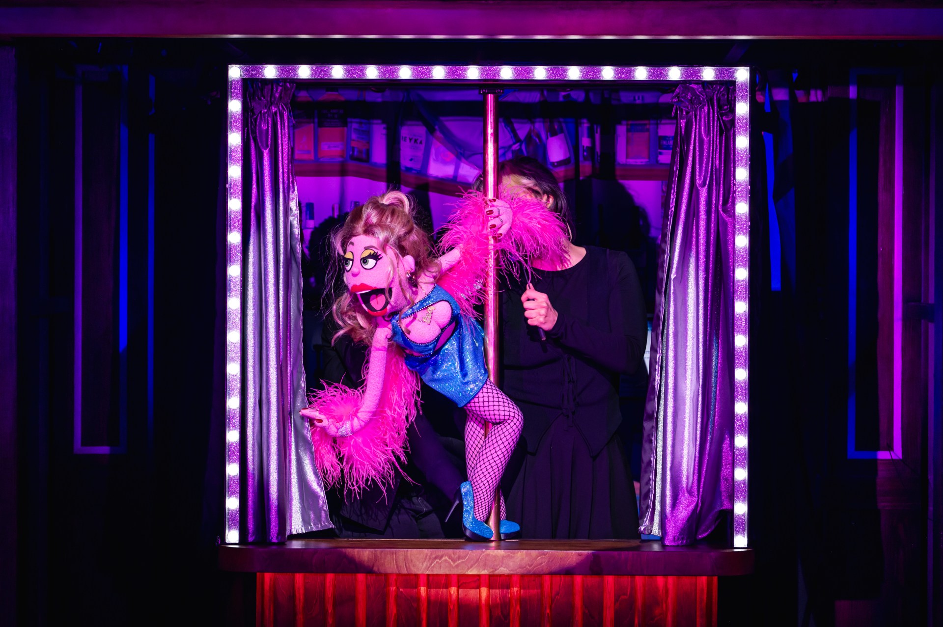 Book Avenue Q in London